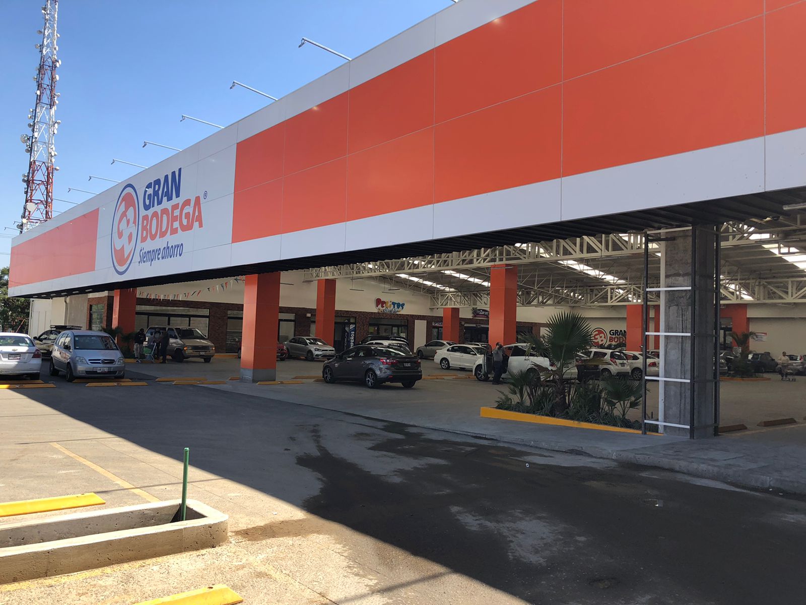 Panel de Aluminio Compuesto - Fachadas Top